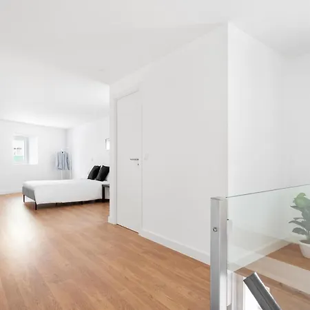 Altido Stylish 2-level Flats Near Ajuda Palace Lisbona